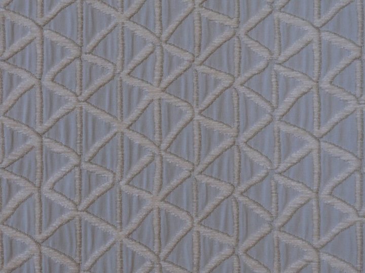 Triangle 48746-002