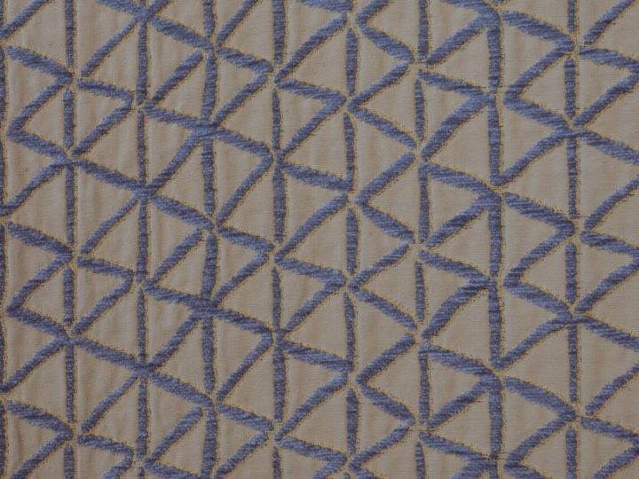 Triangle 48746-011
