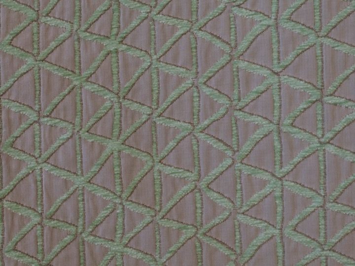 Triangle 48746-017