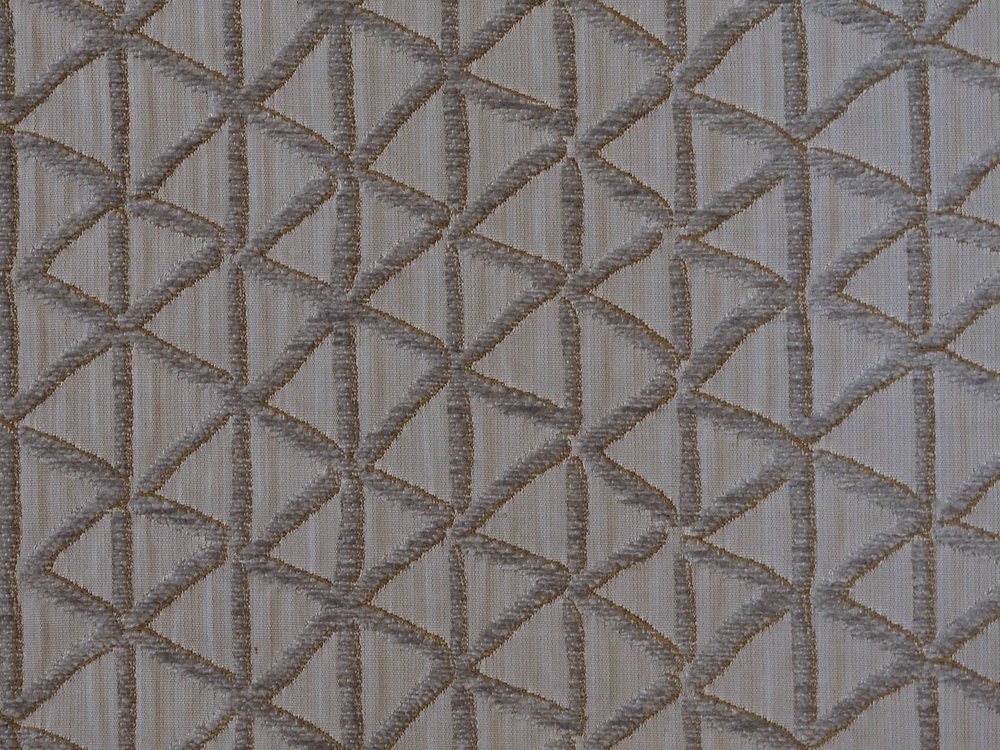 Triangle 48746-020