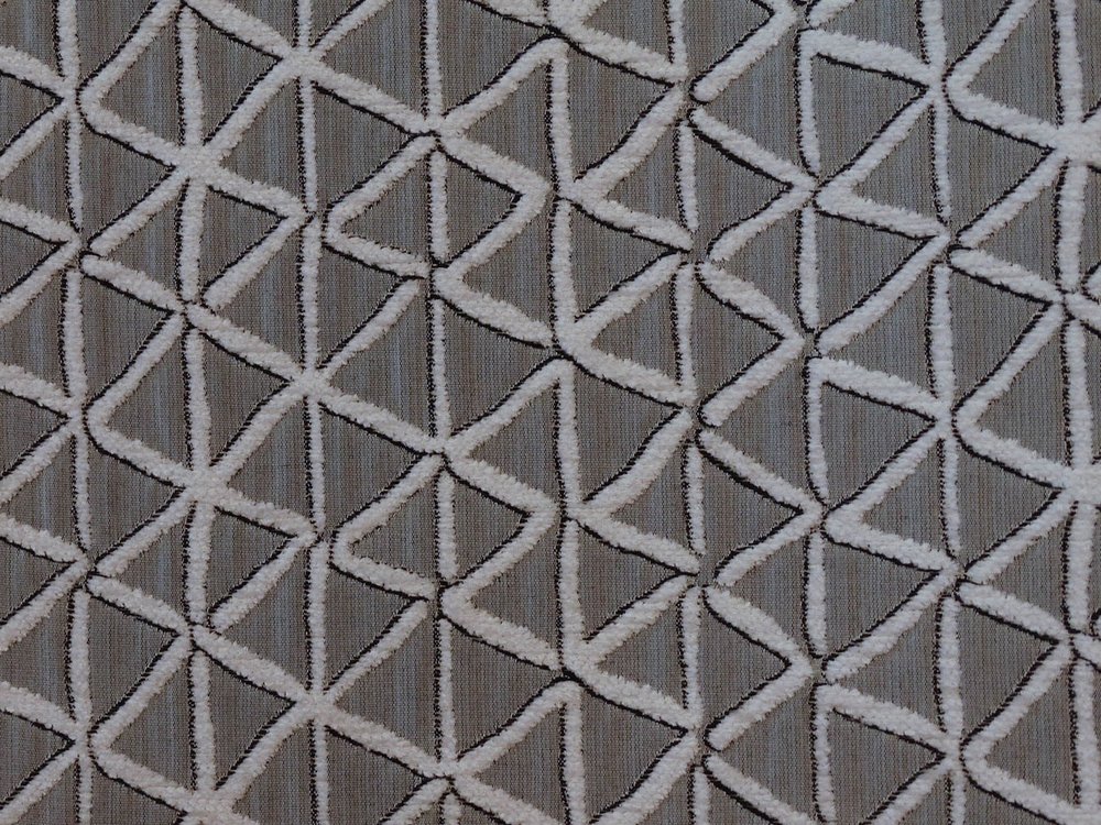 Triangle 48746-029