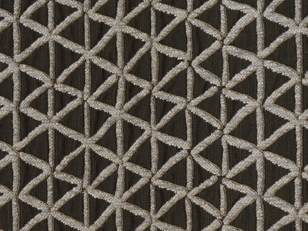 Triangle 48746-090